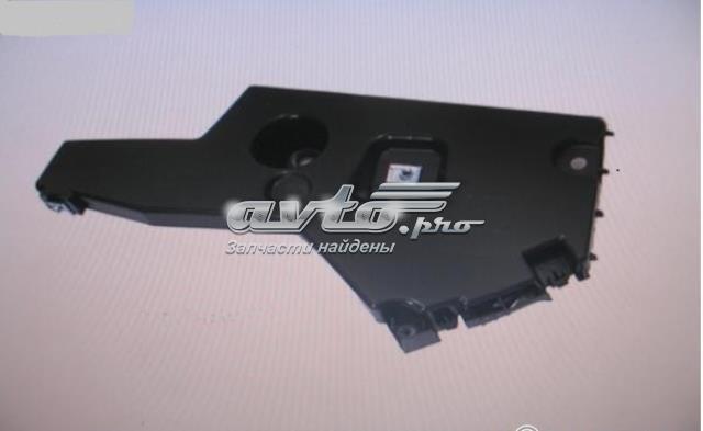 Ліве кріплення переднього бампера 8200409286 RENAULT