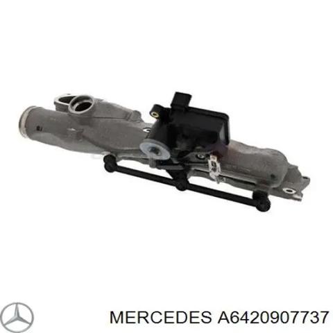 Колектор впускний, правий A6420907737 MERCEDES
