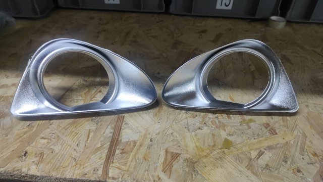 Решітка протитуманних фар ліва 8148252320 TOYOTA