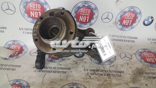 Цапфа передні праві 6768996 BMW