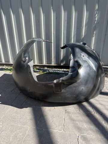 Підкрилок передній лівий 8W0821171A VAG