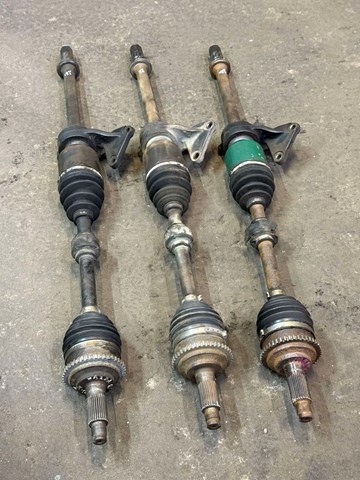 GD622550X Mazda піввісь задня, права - купити онлайн в Україні