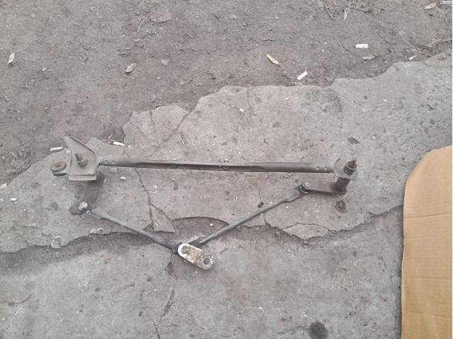 Трапеція склоочисника GR1L67360 MAZDA