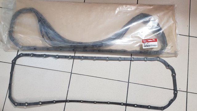 Поліклиновий ремінь 0K87T18381 HYUNDAI