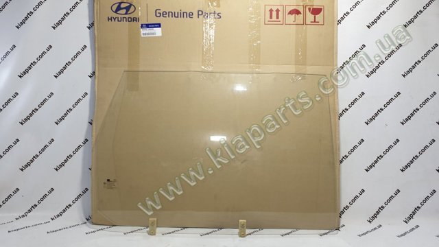 Скло заднє праве 834203A000 HYUNDAI