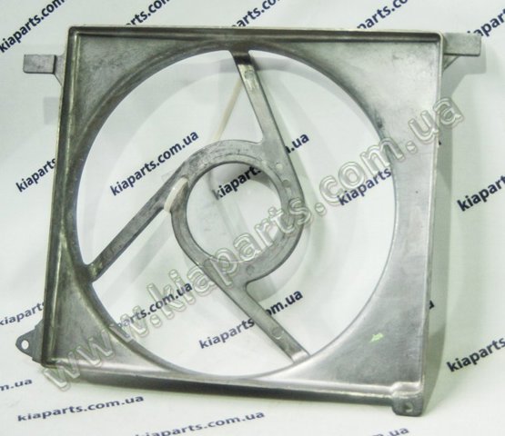 Дифузор (кожух) радіатора охолодження Opel Kadett E