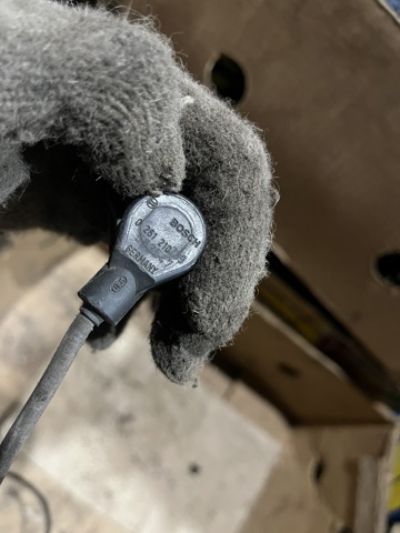 Датчик імпульсів 0261210239 BOSCH