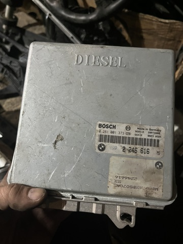 Модуль управління двигуном 0281001373 BOSCH