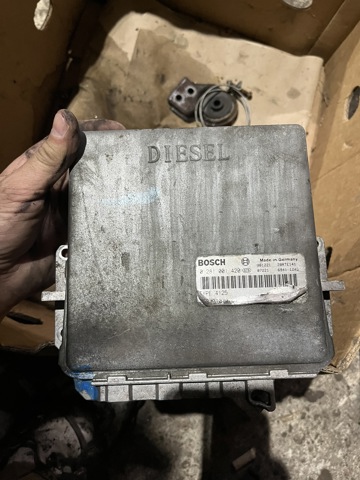 Комп'ютер двигуна 0281001420 BOSCH
