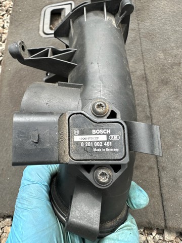 Дросільна заслінка в зборі 03C145861D VAG