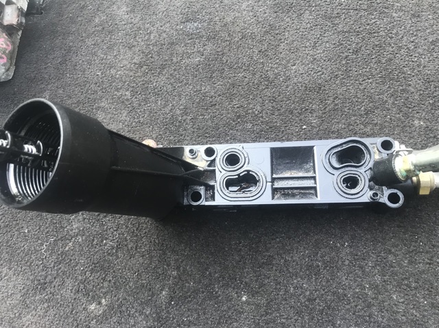Корпус масляного фільтра 05184294AE CHRYSLER