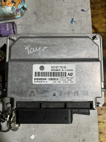 Управління включенням КОМ 0AD927755AB VAG