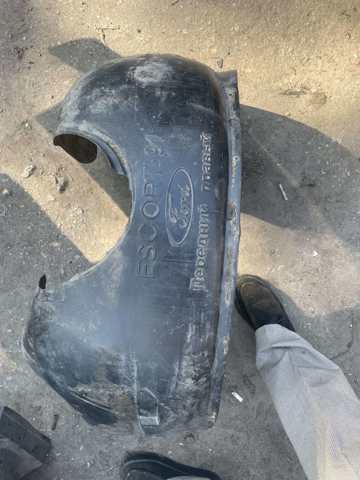 Підкрилки передні праві 1014588 FORD