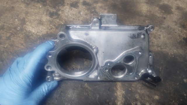 Передня кришка головки блока циліндрів (ГБЦ) 110478H800 NISSAN