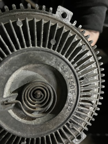 Вискомуфта вентилятора 11527505302 BMW