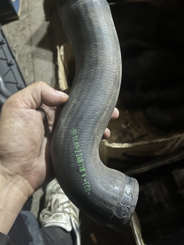 Трубка, що нагнітається верхня 11612246718 BMW