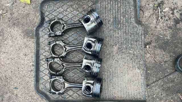 Шатун поршня двигуна 1320127011C0 TOYOTA