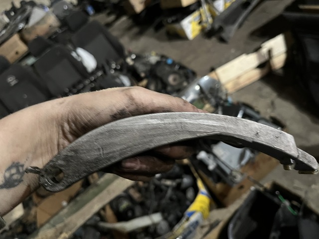 Башмак натягувача ланцюга ГРМ 13522243936 BMW