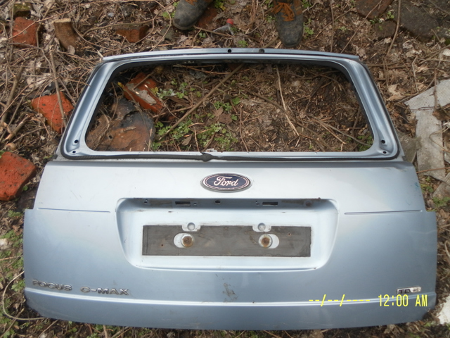 П'яті двері 1509342 FORD