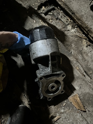 Корпус маслофільтра 15200VK500 NISSAN