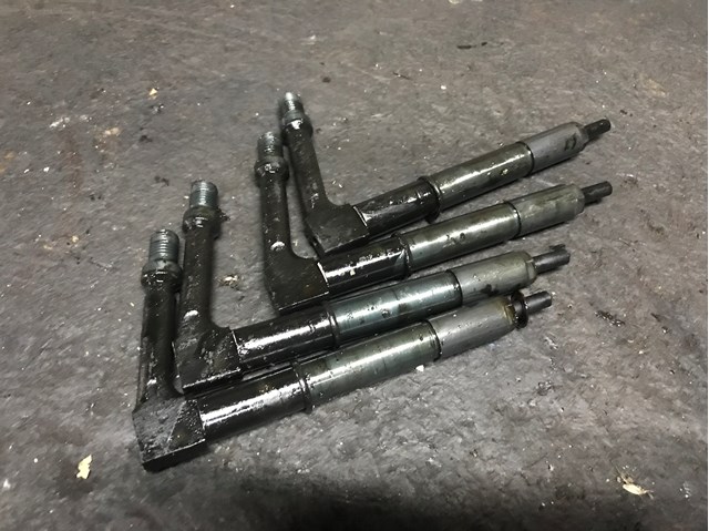 Форсунки електромагнітні 16600VG226 NISSAN