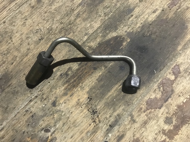 Трубка паливна форсунки 1-го циліндра 16680AW401 NISSAN