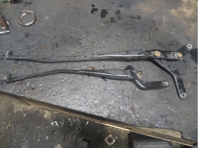 Повідок склоочисника 1690970 FORD