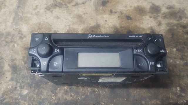 Штатна магнітола 1708200386 MERCEDES