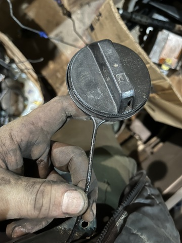 Кришка бензобаку 1725179921 NISSAN