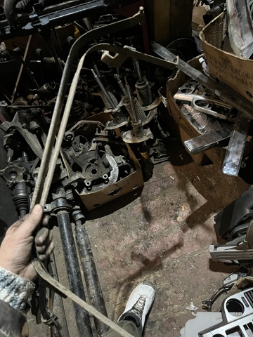 Кронштейн баку паливного 174068H300 NISSAN