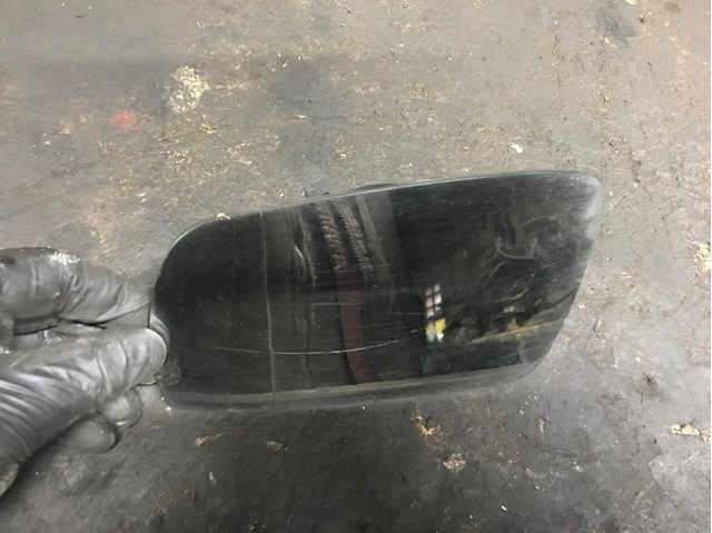 Дзеркальний елемент водійського дзеркала 1J1857521 VAG