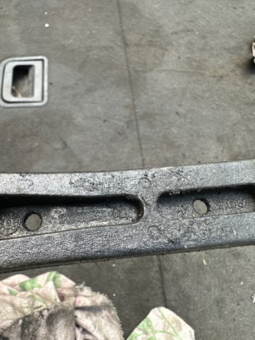 Опора двигуна задня 1K0199855AG VAG