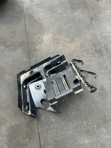Корпус блока запобіжників 1K0907361C VAG
