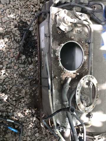 Бензобак 1T0201075H VAG