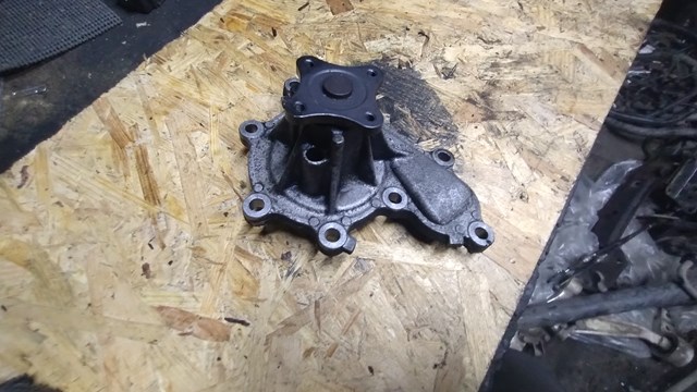 Помпа охолодження 21010AD226 NISSAN