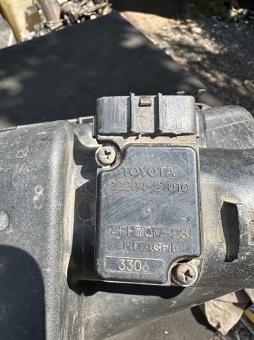 Датчик масової витрати повітря 2220427010 TOYOTA