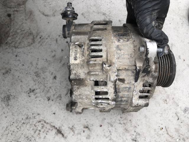 Авто генератор 23100EB31A NISSAN