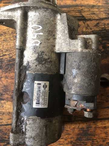 Стартер автомобільний 23300EB30A NISSAN