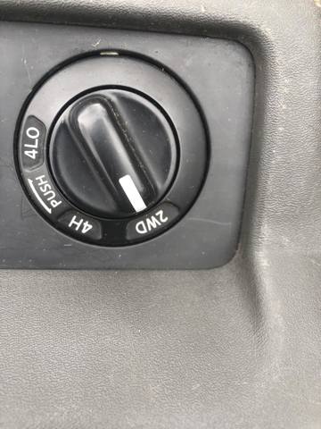 Кнопка повного приводу 25536EA005 NISSAN