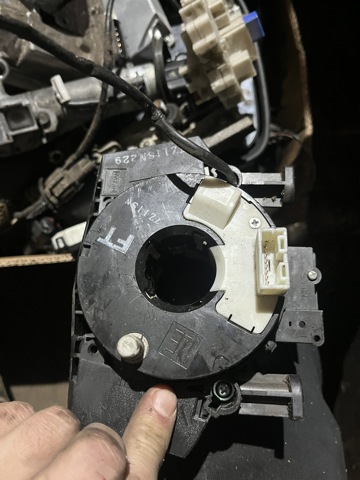 Кільце Ейрбег контактне 25567EB60A NISSAN