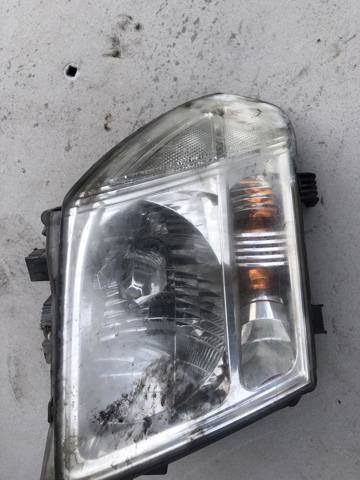 Фара правая 26010EB383 NISSAN