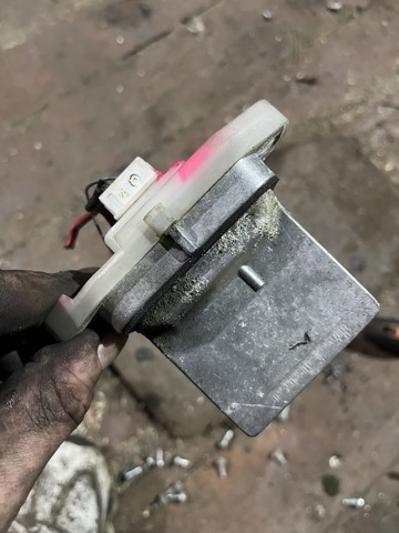Регулятор оборотів пічки 271508H300 NISSAN