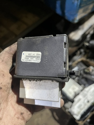 Регулятор оборотів пічки 271515Z000 NISSAN