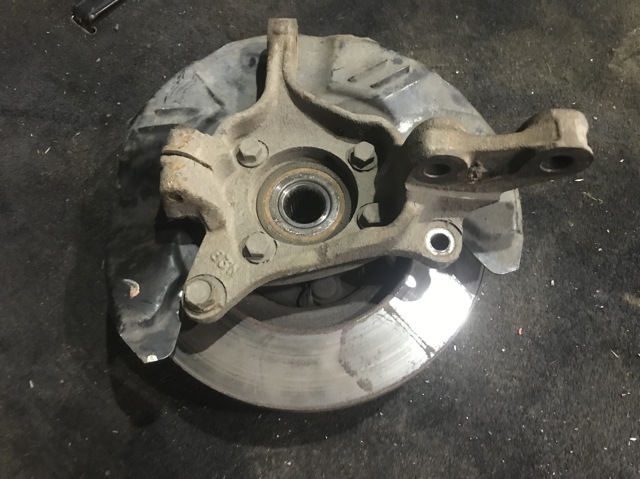 Цапфа поворотного кулака 28313AG030 SUBARU