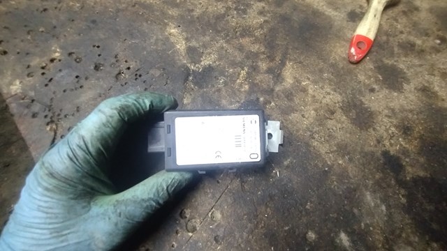 Блок управління центральним замком 285963Y50 NISSAN