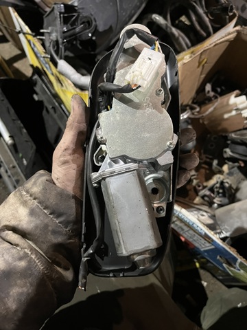 Склоочисник дверей задка 28700EA500 NISSAN