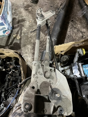 Трапеція двірників 288408H900 NISSAN