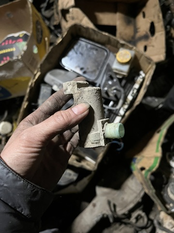 Помпа омивача 28920AR000 NISSAN