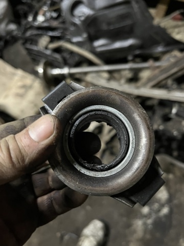 Підшипник включення зчеплення 305021W716 NISSAN