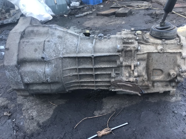 МКП в зборі 32010EB510 NISSAN
